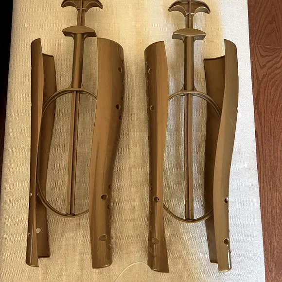 Equi-Essential Boot Shapers with Handle - Picture 1 of 1